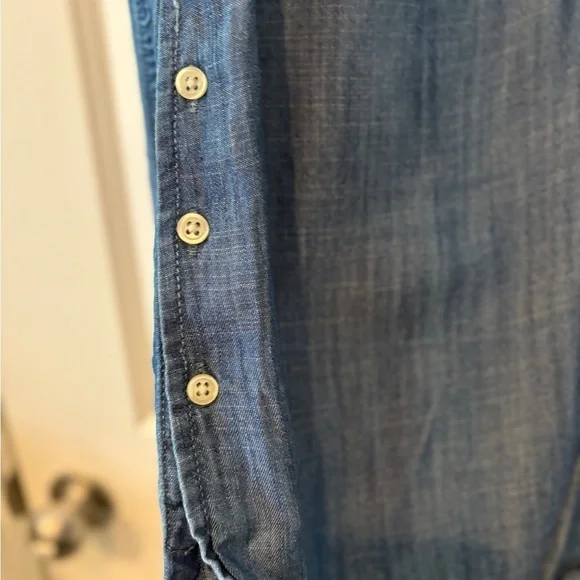 Talbots Denim Nautical Cottagecore Top With Button Detail On The Side Size M - Picture 11 of 11